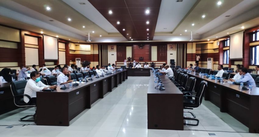 Delapan Fraksi DPRD Sultra Terima Rancangan KUA PPAS 2022