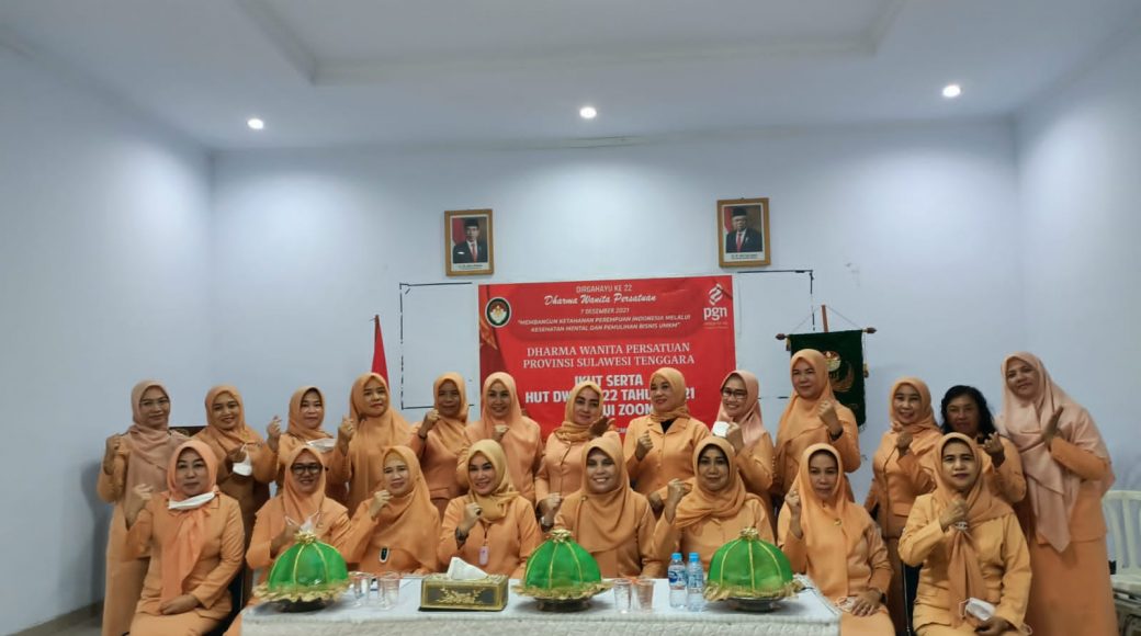 Peringati HUT ke-22, DWP Sultra Gelar Baksos Sebagai Upaya Pemulihan Ekonomi Dimasa Pandemi