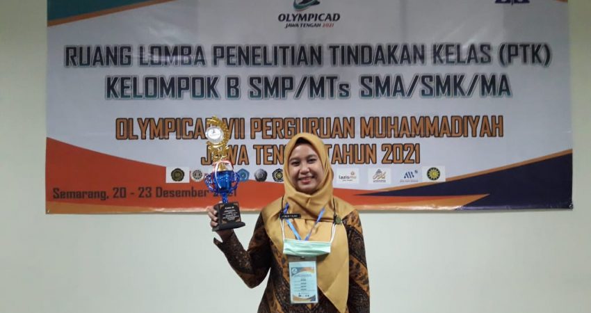 Guru SMK Muhammadiyah Masuk 3 Besar, Siswanya Juara 1 Fisika OlympiCad 2021