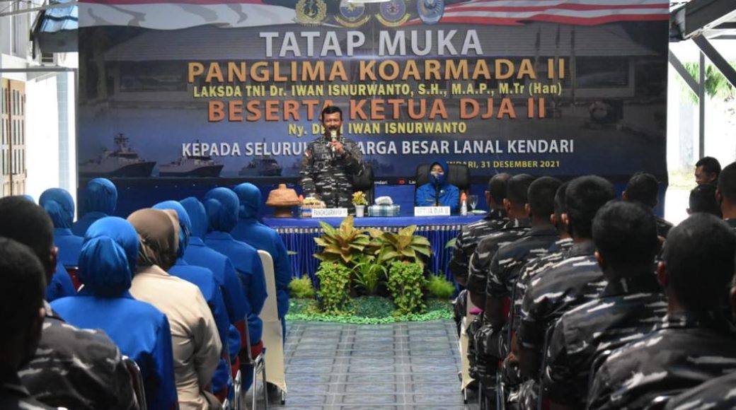Pangkoarmada II Tekankan Prajurit Lanal Kendari Hindari Bentrokan Antar Suku