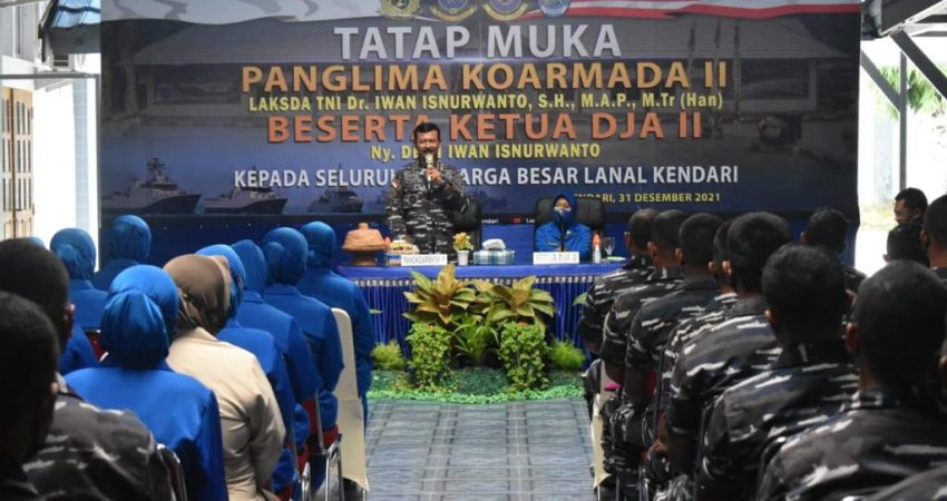 Pangkoarmada II Tekankan Prajurit Lanal Kendari Hindari Bentrokan Antar Suku