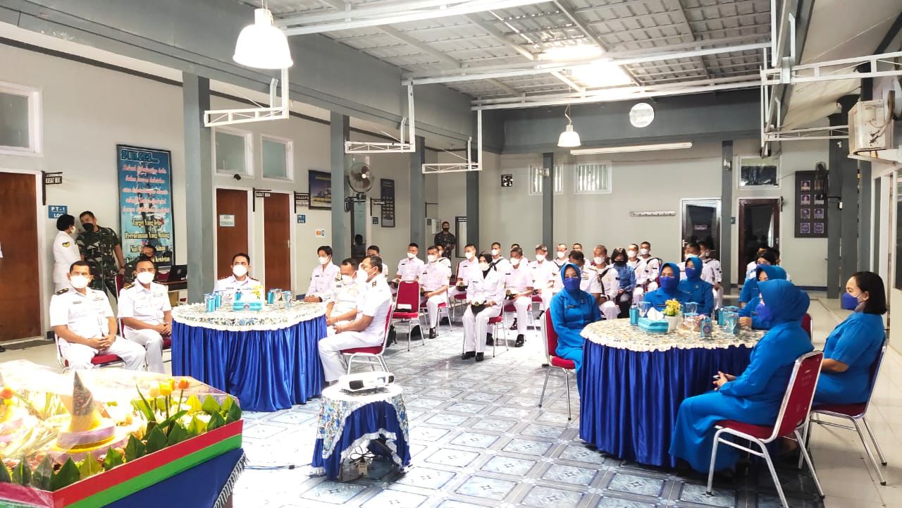 Peringatan hari Kowal di Lanal Kendari