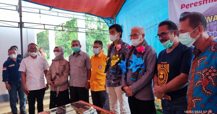 Warga Mosolo Raya Sambut Gembira Peresmian SMAN 2 Wawonii Tenggara