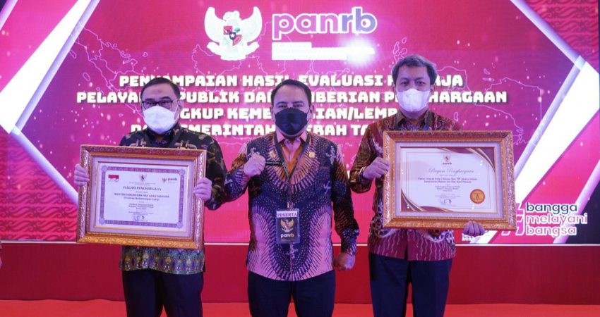Kualitas Pelayanan Publik Kemenkumham Meningkat, Yasonna Kembali Raih Penghargaan