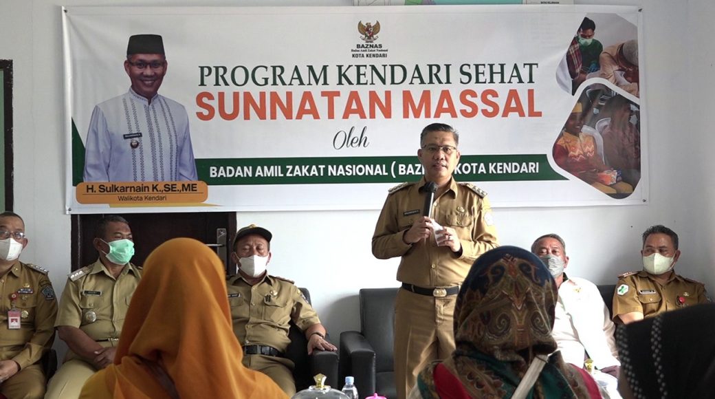 Sulkarnain Apresiasi Sunatan Massal yang Digelar Baznaz Kendari