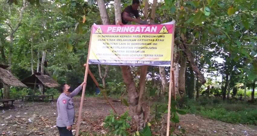Pasca Air Bah, Polsek Bungi Pasang Imbauan di Sekitar Area Bendungan