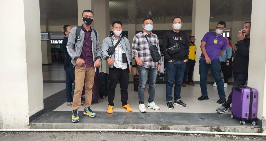 Rombongan DPW LIRA Sultra Bertolak ke Munas LIRA III di Batam