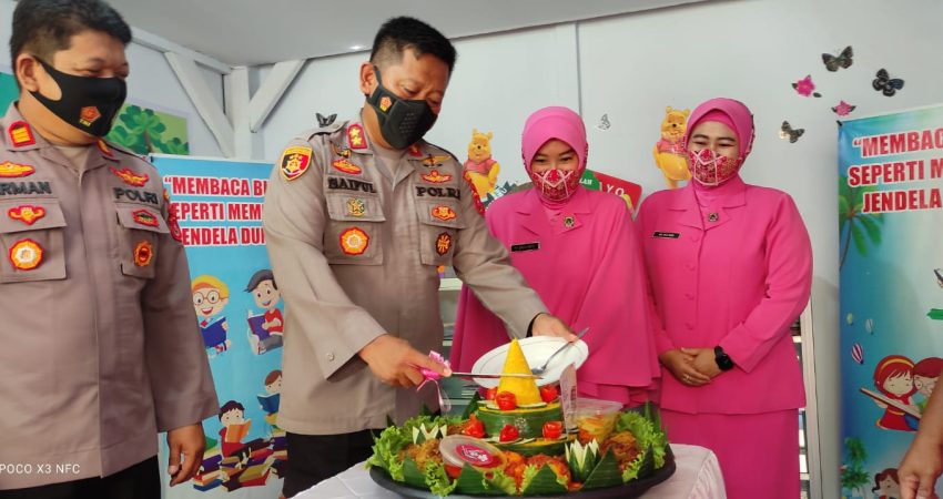 Kapolres Kolaka Resmikan Taman Baca Mepokoaso