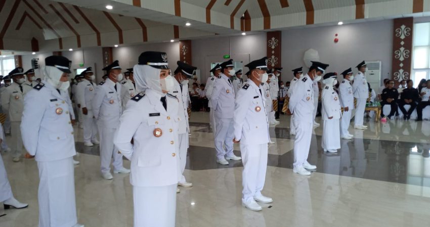 Bupati Konsel Resmi Lantik 86 Kepala Desa
