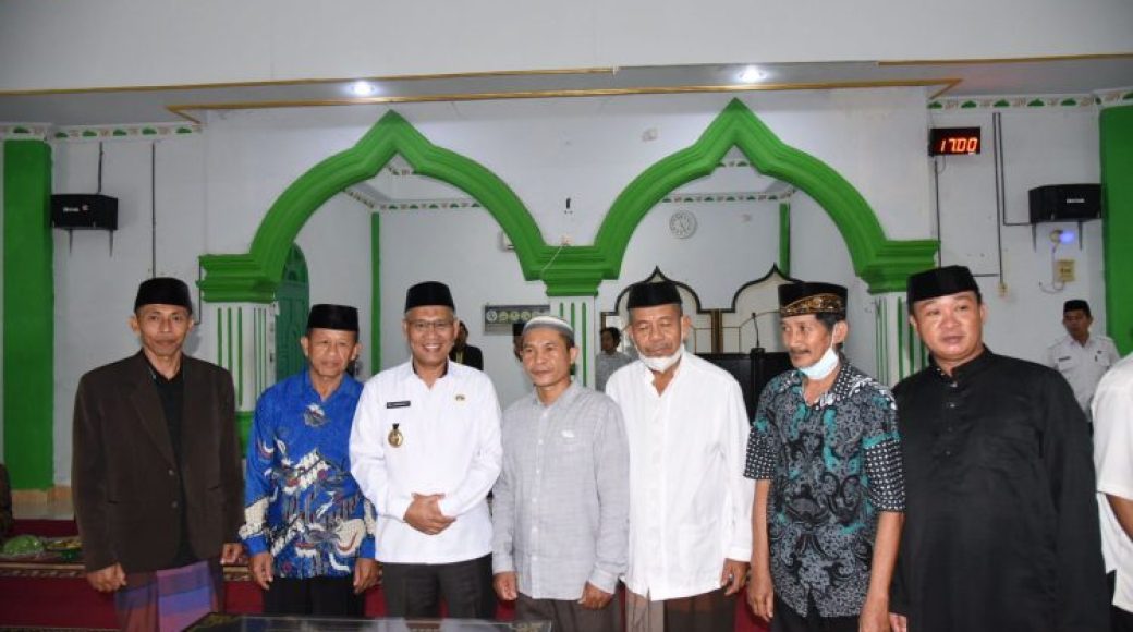 Menara Masjid Nurul Mulia Perumnas Diresmikan Wali Kota Kendari