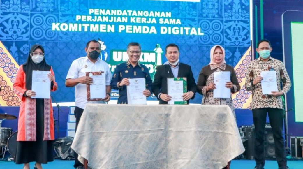 Wali Kota Kendari Teken Percepatan Ekektronifikasi Keuangan Daerah