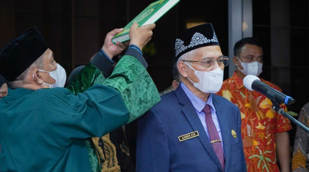 Asrun Lio Kembali Dilantik Sebagai Pj Sekda Sultra