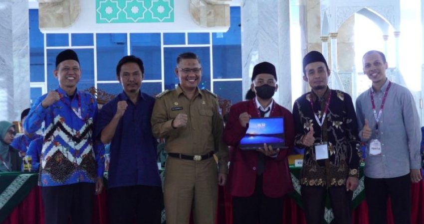 Buka OSDIK Mahasiswa Baru UMK, Begini Pesan Wali Kota Kendari