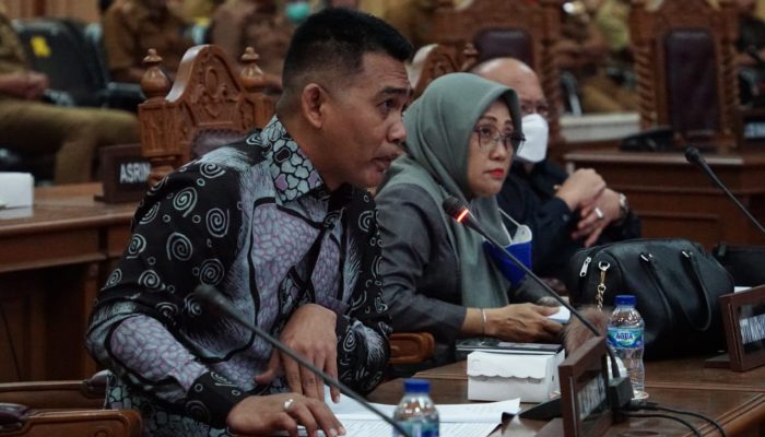 Pembahasan Raperda APBD-P 2022, Ali Mazi Apresiasi DPRD Sultra