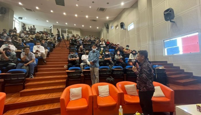 PT Vale Dukung Seminar dan Pameran Industri Nasional di Unhas
