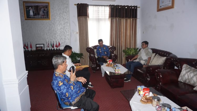 Putus kontrak pengelolaan pasar Basah Mandonga