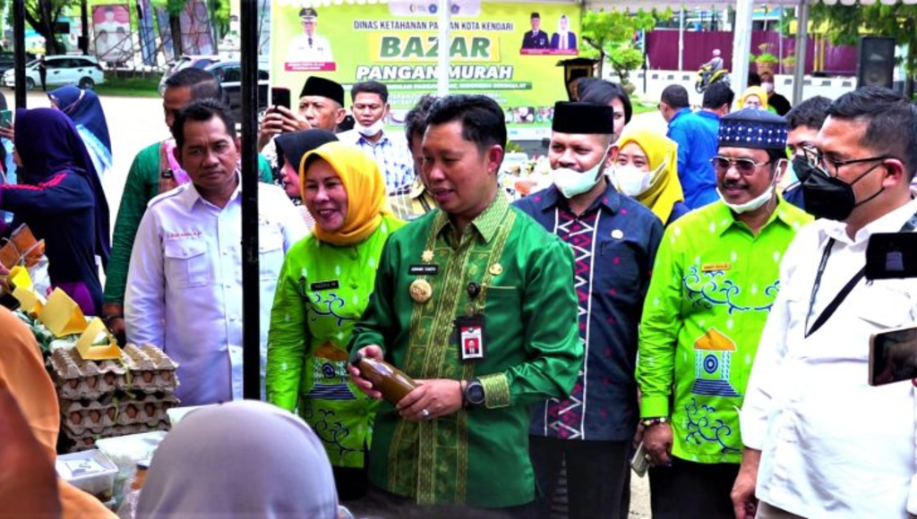 Jaga Stabilitas Kebutuhan Pokok, Pemkot Kendari Gelar Pasar Murah