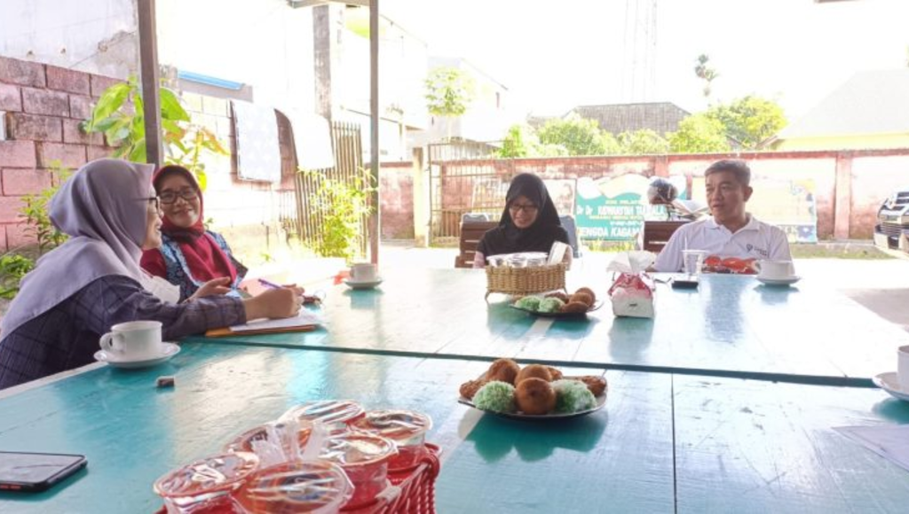 Sekda Kendari Ajak Masyarakat Terima Petugas Regsosek dengan Baik