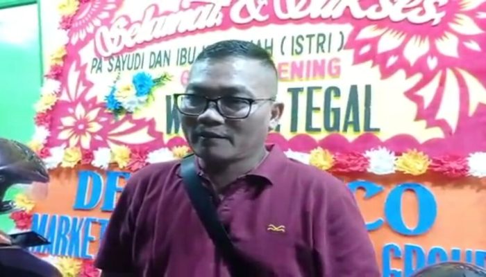 Buka Warteg di Tegal