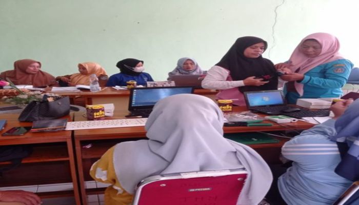 Kapasitas staf Dinas Kominfo