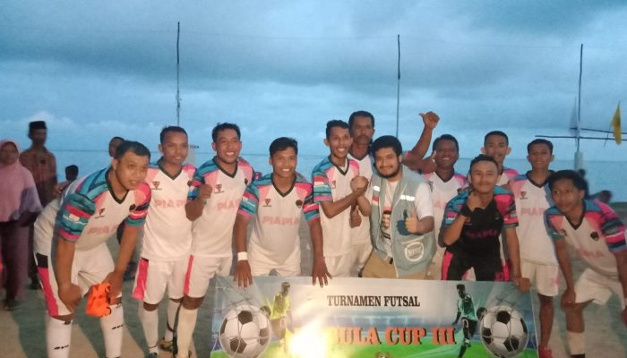 Alvin Akawijaya Beri Sumbangan Hadiah ke Turnamen Futsal Wabula Cup III