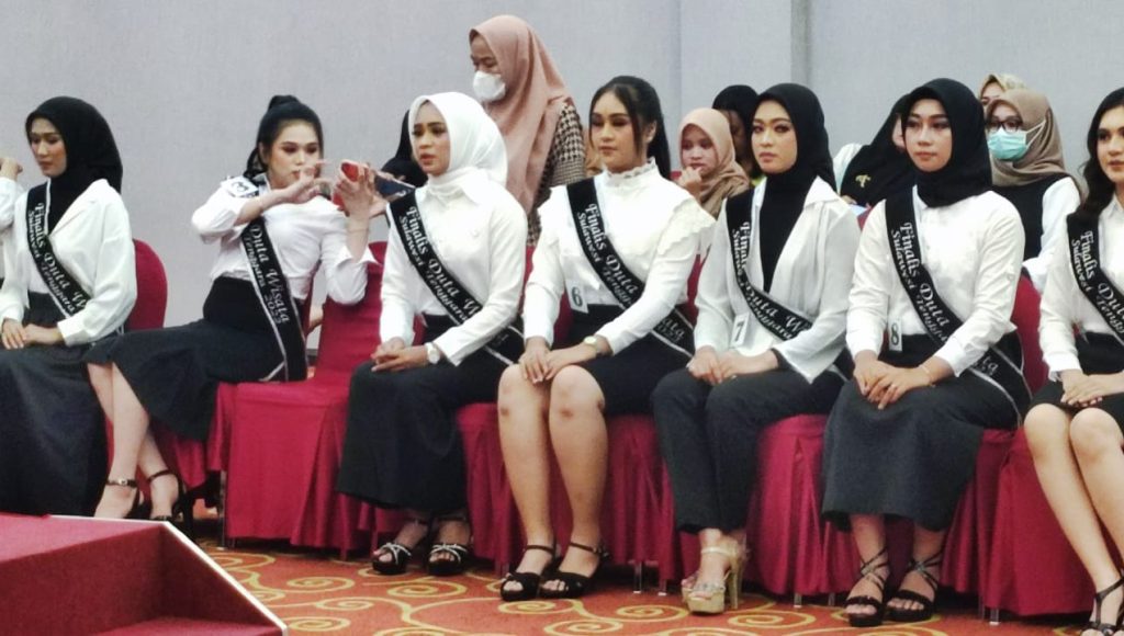 Duta Wisata Membangun Pariwisata Sultra yang Hebat dan Bermartabat