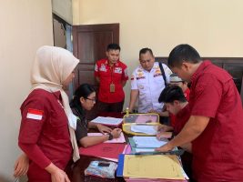 Penyidik Kejati Sultra Limpahkan Berkas Perkara Tersangka Tipikor Dana Nasabah BPD ke JPU