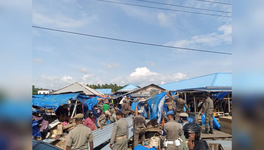 Kebijakan “Bongkar-Bongkar”, Pemda Muna Dinilai Tak Becus Kelola Pasar Laino