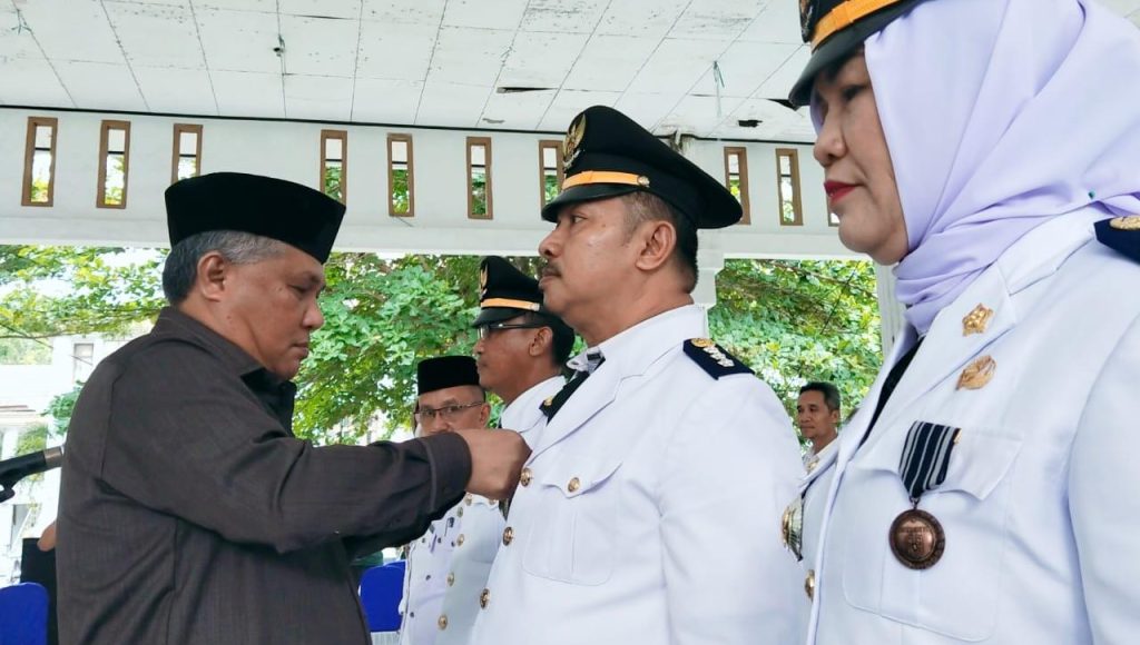 Bupati Konawe Lantik Pejabat Administrator dan Camat