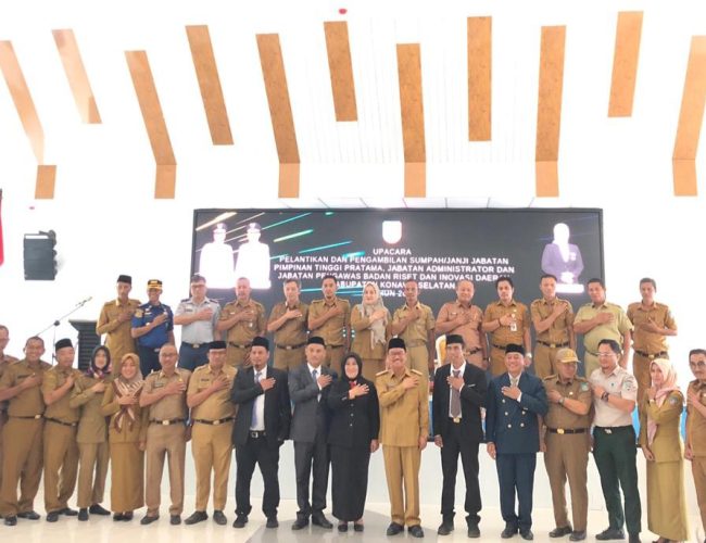 Bupati Konsel Kukuhkan Marwiyah Tombili Sebagai Kepala Brida