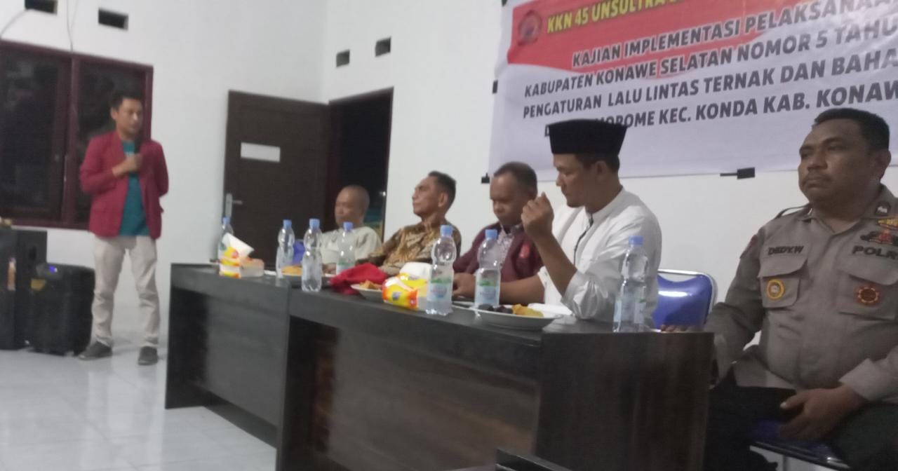 Mahasiswa KKN Kelompok F Edukasi Warga Desa Morome Konda Tentang Perda Lalu Lintas Ternak