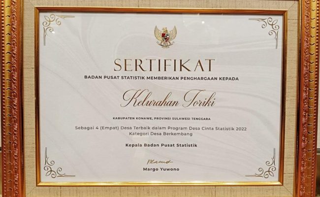 Bupati Konawe Terima Penghargaan Desa Cantik BPS RI
