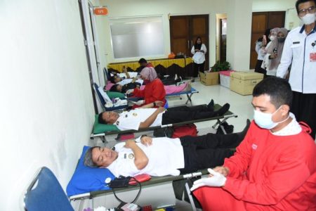 Aksi Donor Darah Sambut HUT Ke-192 Kota Kendari