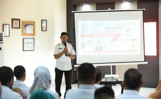 Pj Wali Kota Kendari Asmawa Tosepu