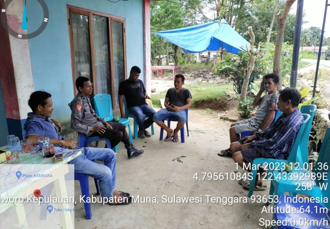 Sambang Warga, Polsek Tikep Sampaikan Himbauan Kamtibmas