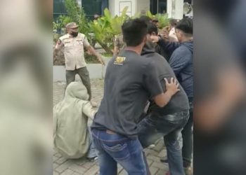Tuntut Pencopotan Direktur RS Jantung, Sejumlah Mahasiswa Diduga Dianiaya