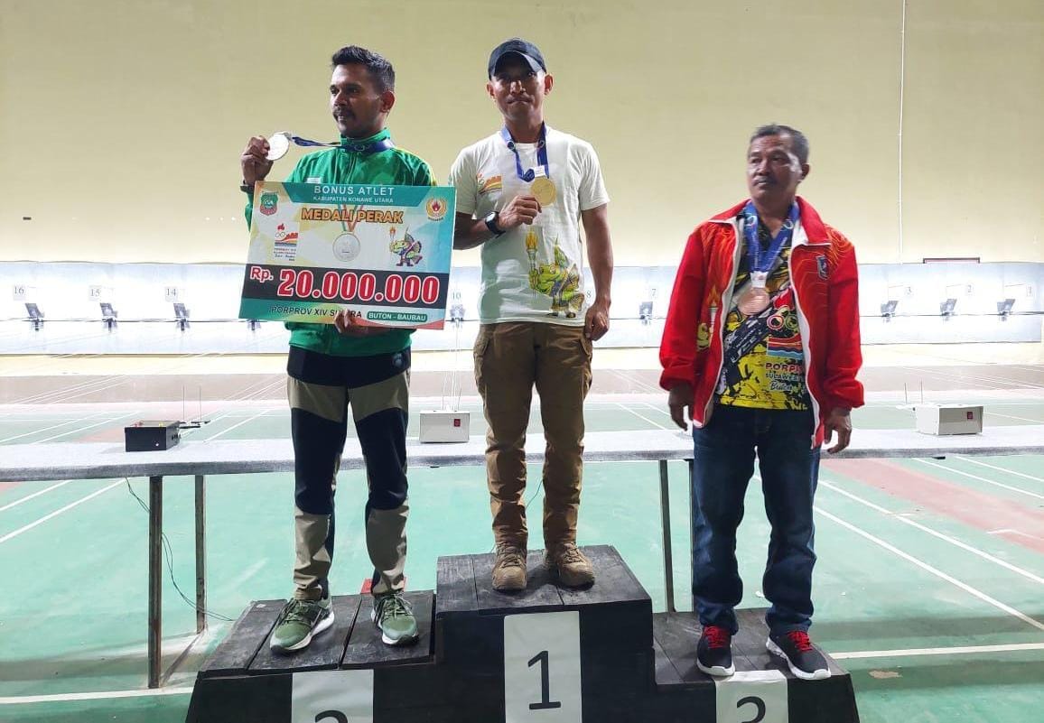 Raih Medali Emas di Porprov, Personel Polres Konawe Terima Bonus Atlet