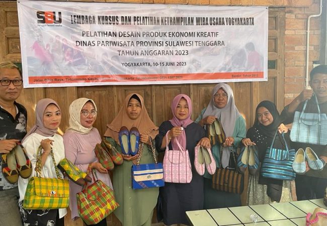 10 Perwakilan Sultra Ikuti Pelatihan Desain Produk Ekonomi Kreatif di SBU Yogyakarta