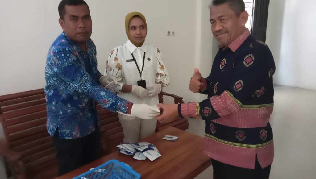Sinkronisasi Data, BNN Gelar Tes Urine di Kantor Bupati Muna