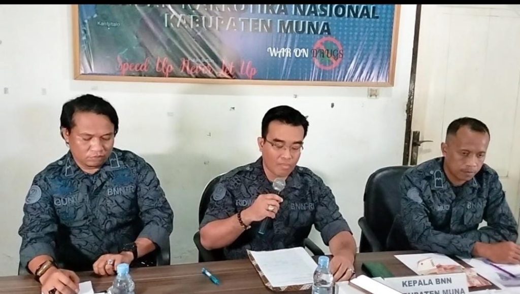 Begini Kronologi Oknum Kabid Dinas PM PTSP Yang Ditangkap BNNK Muna Terkait Sabu