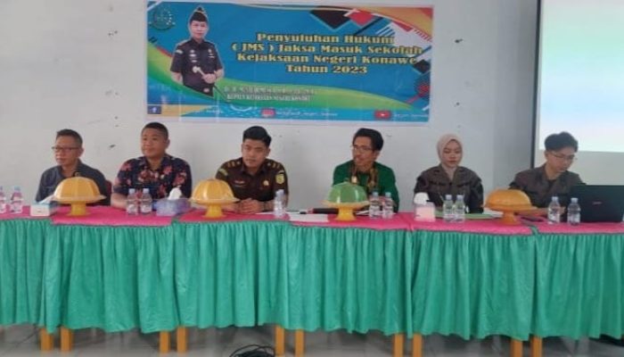 Kejaksaan Konawe Gelar Penyuluhan di SMP Negeri 1 Wonggeduku
