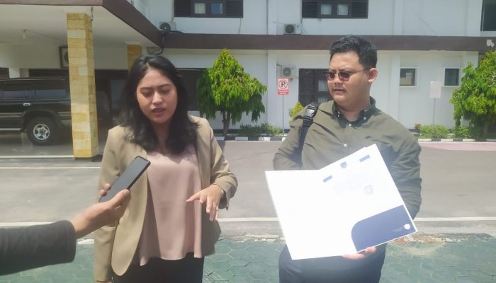 Sambangi Kejati Sultra, Kuasa Hukum Alwi Lie Minta SP2HP Kliennya