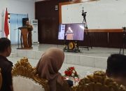 Serahkan 500 Sertifikat, Berikut Pesan Pj Bupati Konawe
