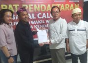 Siap Tarung di Pilwakot Kendari, Giona Nur Alam Daftar di DPC PDIP