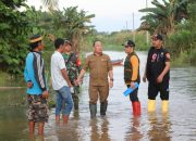 Harmin Ramba Salurkan Bantuan Sembako Saat Kunjungi Korban Banjir