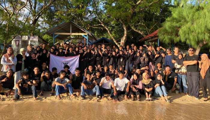 Tingkatkan Pemahaman Politik, HMPS Ilmu Politik UHO Gelar Bina Akrab Political Education Tour Batch II