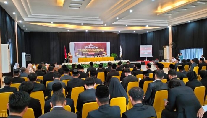 KPU Konawe Lantik 140 Penyelenggara Pemilihan Kecamatan