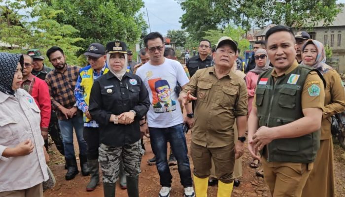 Harmin Ramba Bersama Satker BWS Tinjau Lokasi Langganan Banjir di Pondidaha