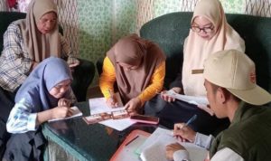 Laksanakan coklit hari ke 2, Pantarlih Desa Lamongupa Tuntas 24 Juli Mendatang