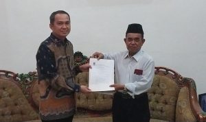 PBB Serahkan Surat Dukungan Ke BERAMAL Pada Pilkada Kolaka